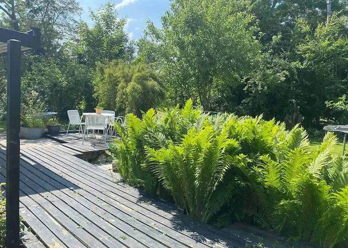 Personal House Near Water And Nature In Feriehus *