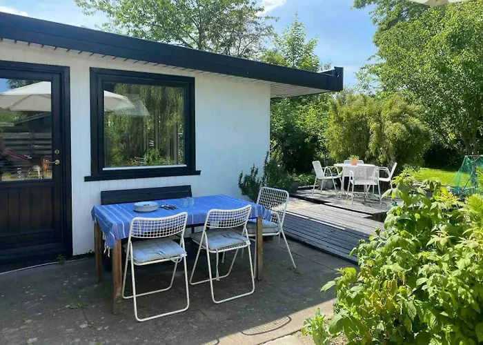 Feriehus Personal House Near Water And Nature In *